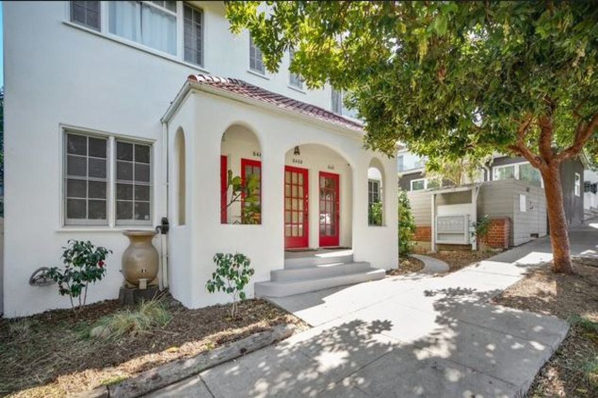 646 Ocean Park Blvd, Santa Monica, Los Angeles, California, United States 90405, 4 Bedrooms Bedrooms, ,6 BathroomsBathrooms,Apartment,Sold Listings,Ocean Park Blvd,1094