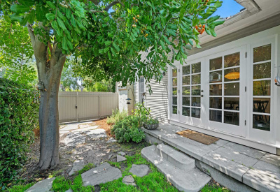568 N Gower Side Yard off Dining Room