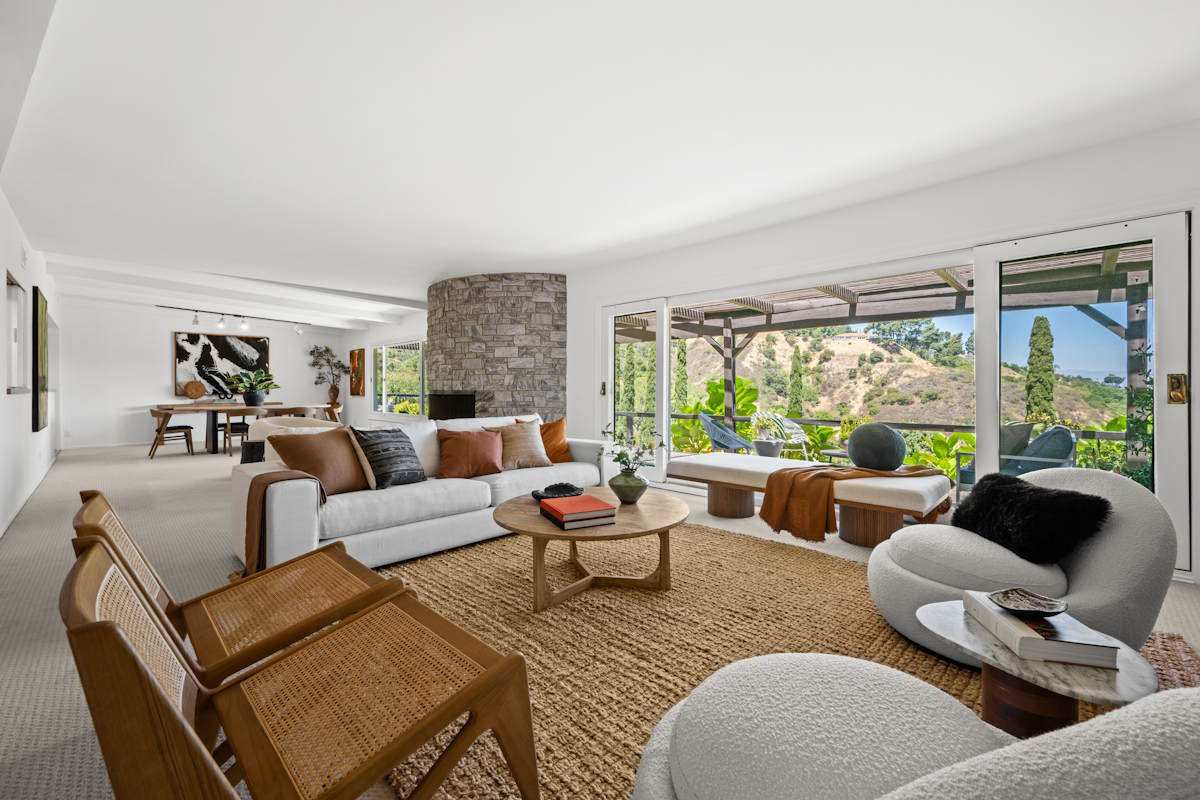 Rhinestone Living Room looking to dining area