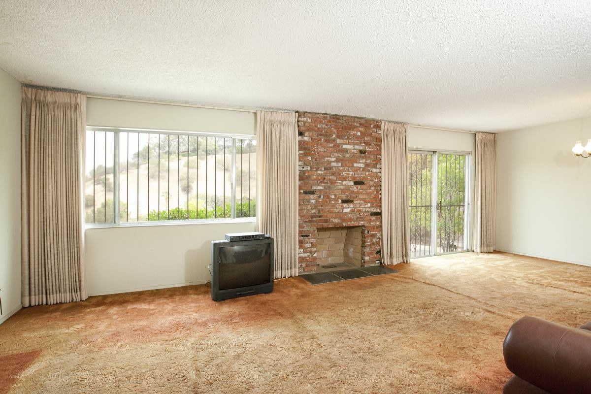 1787 Sunny Heights Dr Mount Washington Mid-60's Contemporary Traditional Living Room