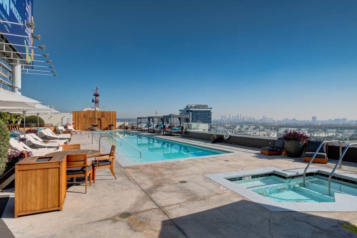 6250 Hollywood Blvd W Residences Hollywood Luxury Lease 90028 Rooftop Pool