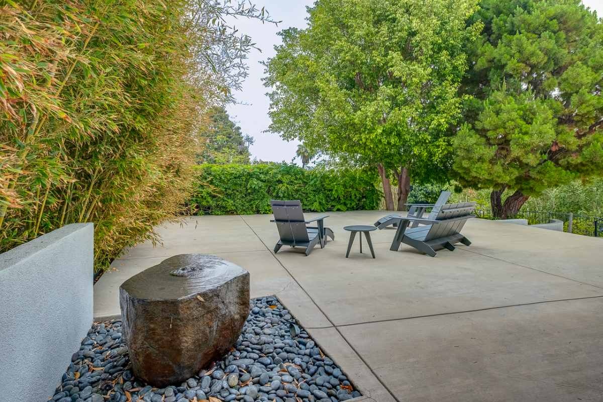 13888 Valley Vista Sherman Oaks Mid Century Modern 91423 Front Patio