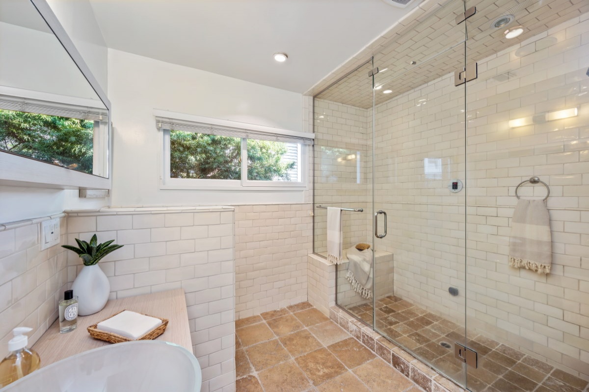 1335 N Ogden, Los Angeles, California, United States 90046, 2 Bedrooms Bedrooms, ,1.75 BathroomsBathrooms,Single Family Home,Sold Listings,N Ogden,1090